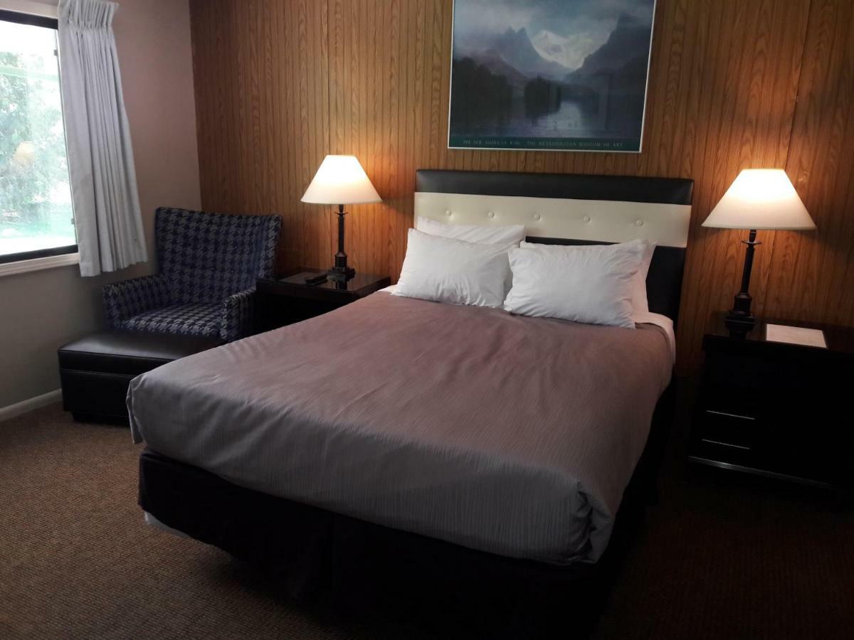 Monroe Motel Bagian luar foto