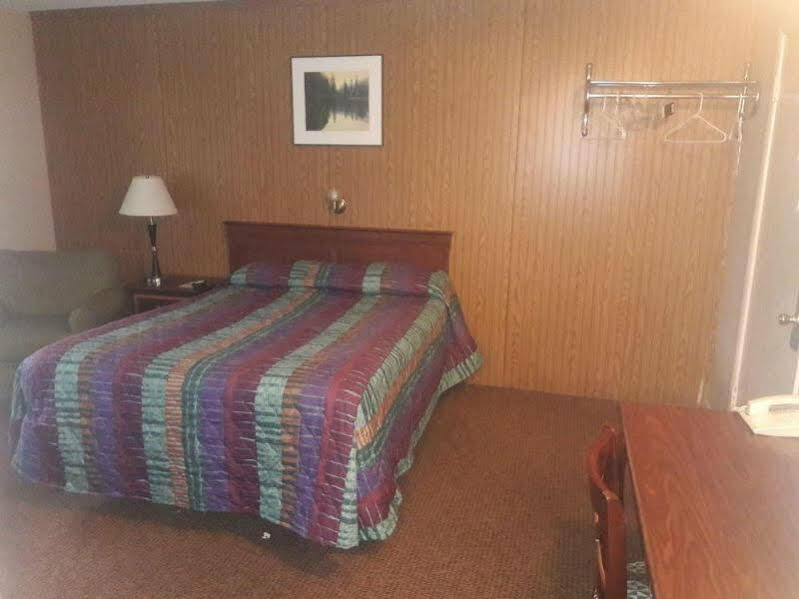Monroe Motel Bagian luar foto